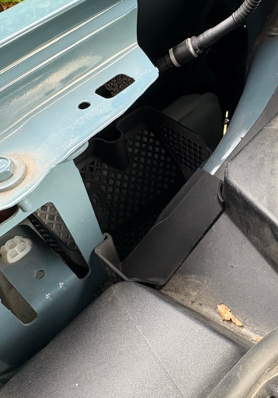 Ford Maverick Leaf Baskets