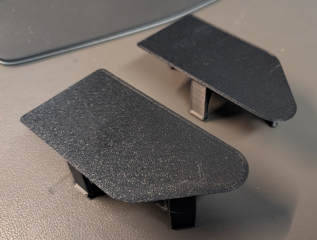 Chevy/GMC Stake Pocket Cover Tailgate