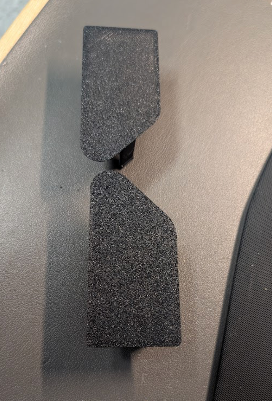 Chevy/GMC Stake Pocket Cover Tailgate