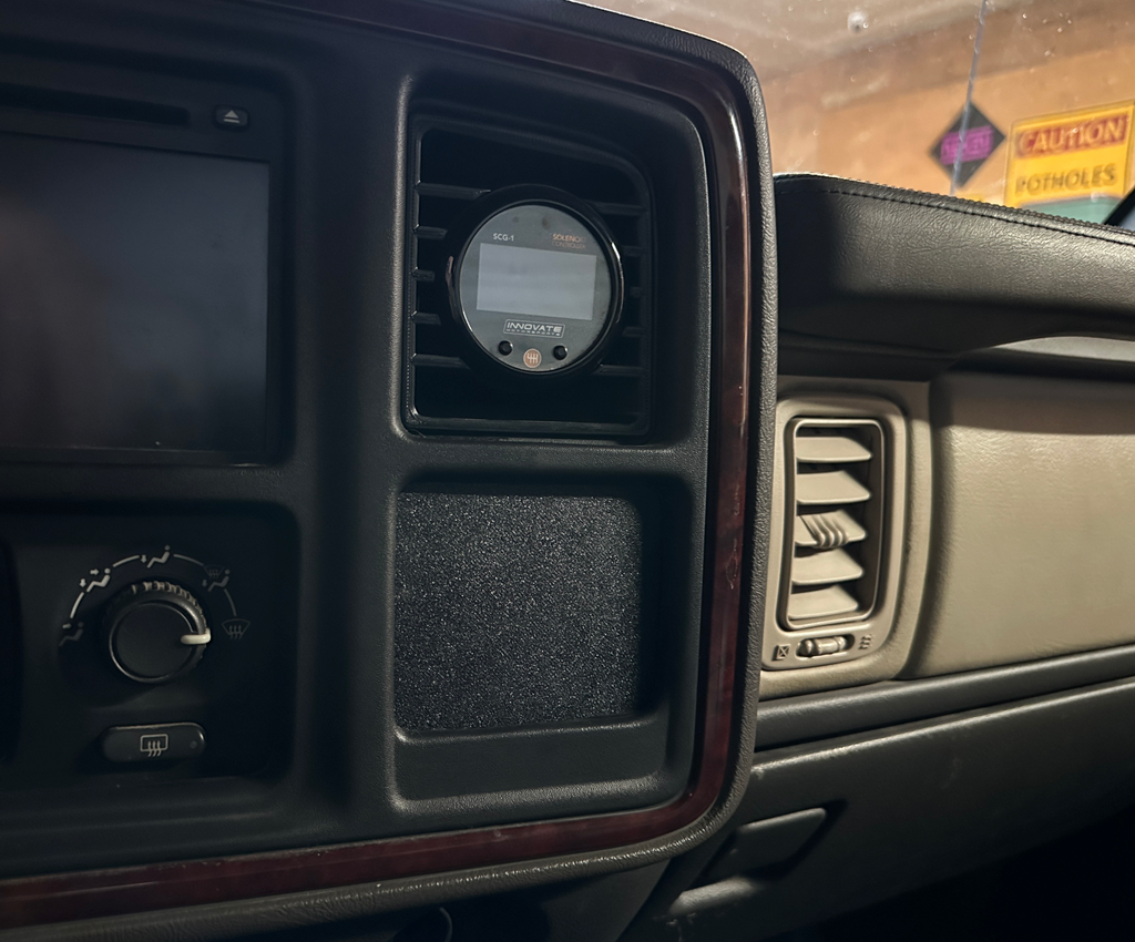 (1999-2006) Chevy/GMC Dash Custom Pocket (GMT800)