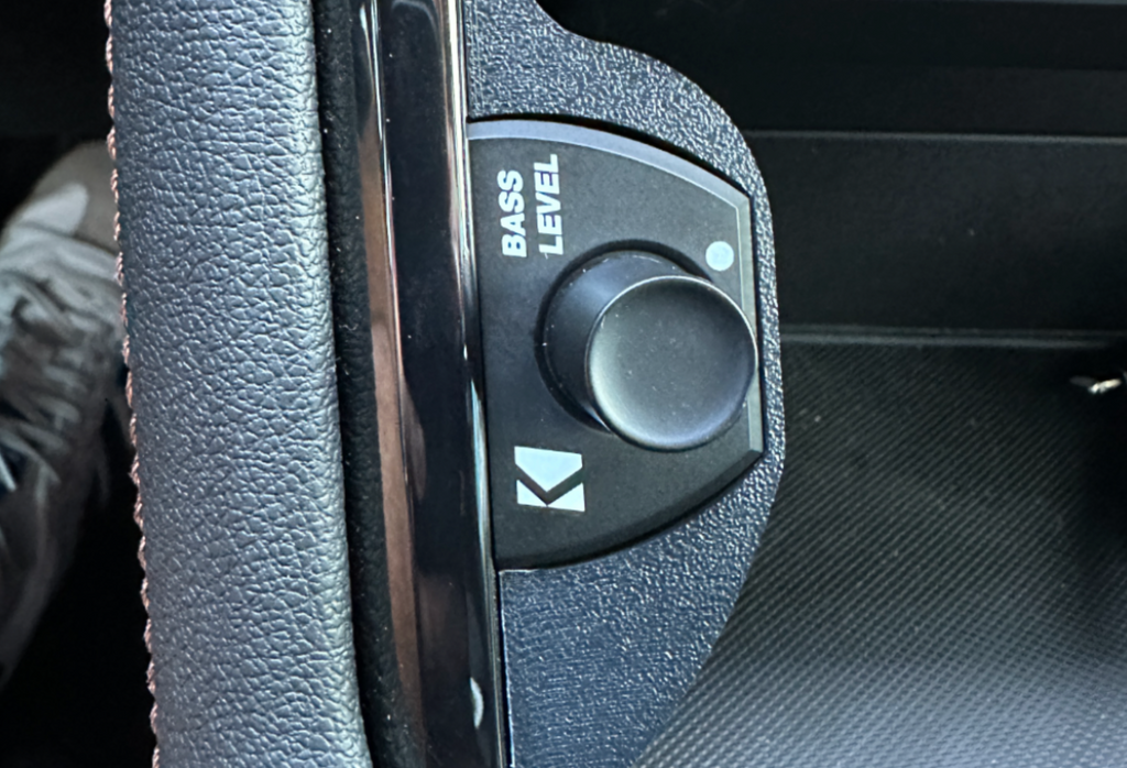 GMC Sierra Bass Knob Mounting