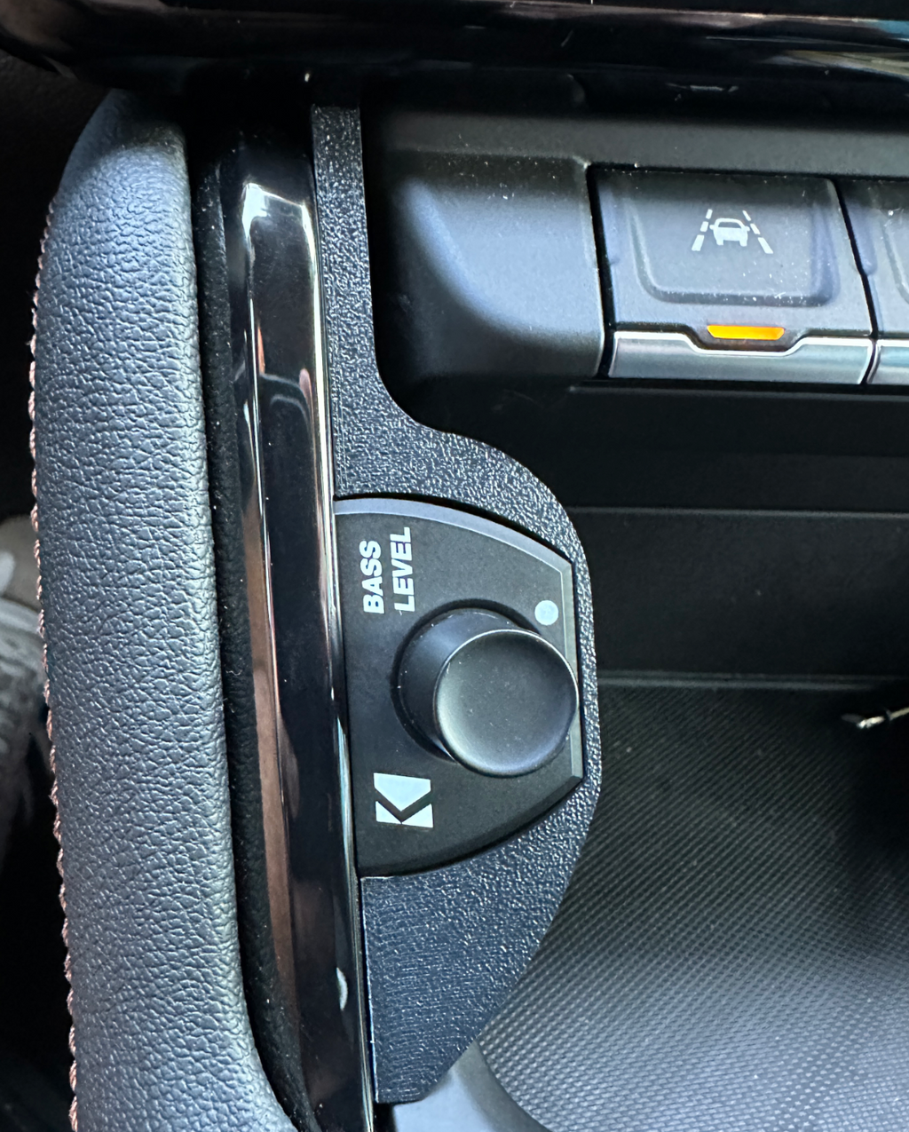 GMC Sierra Bass Knob Mounting