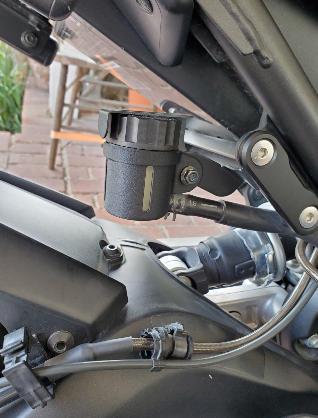 Yamaha XSR900 Rear Brake Reservoir Covers