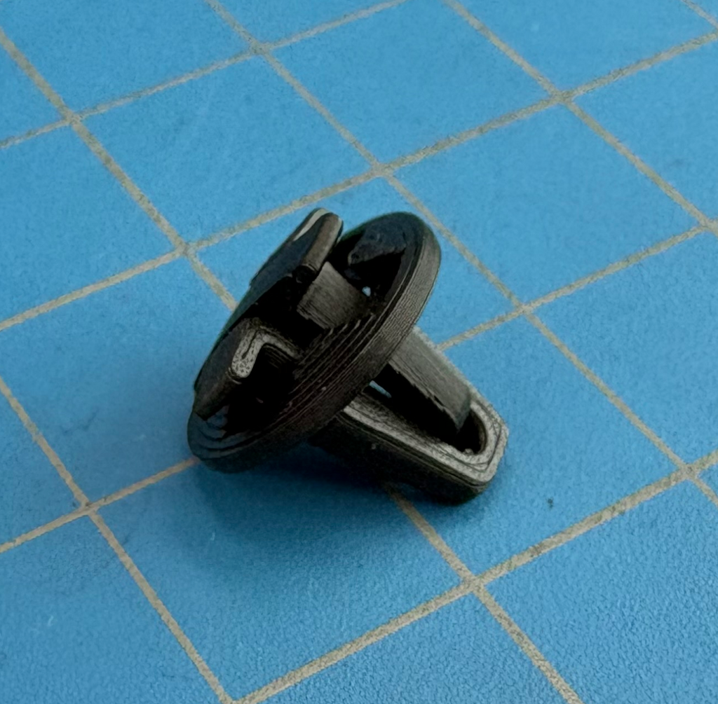 Tailgate Snap Fastener for Ford Trucks
