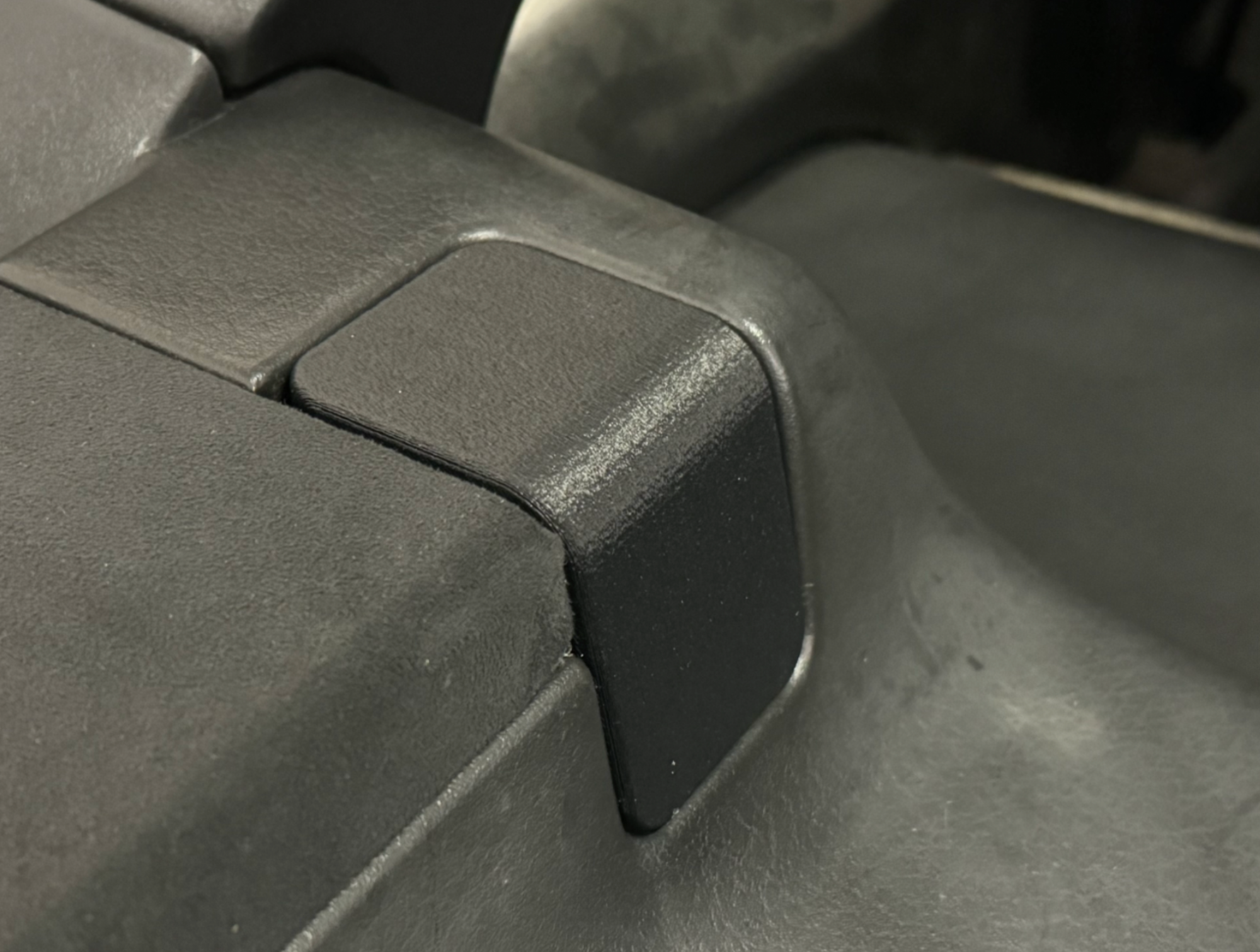 (1984-1996) Nissan 300ZX (Z32) Cargo Cover Caps