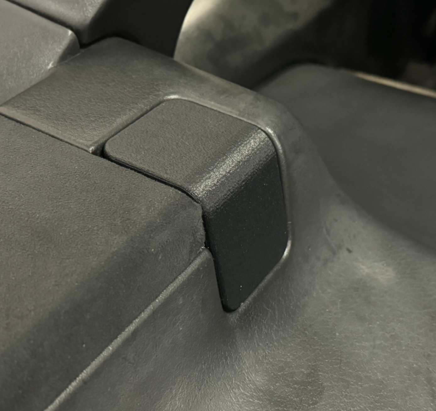 (1984-1996) Nissan 300ZX (Z32) Cargo Cover Caps