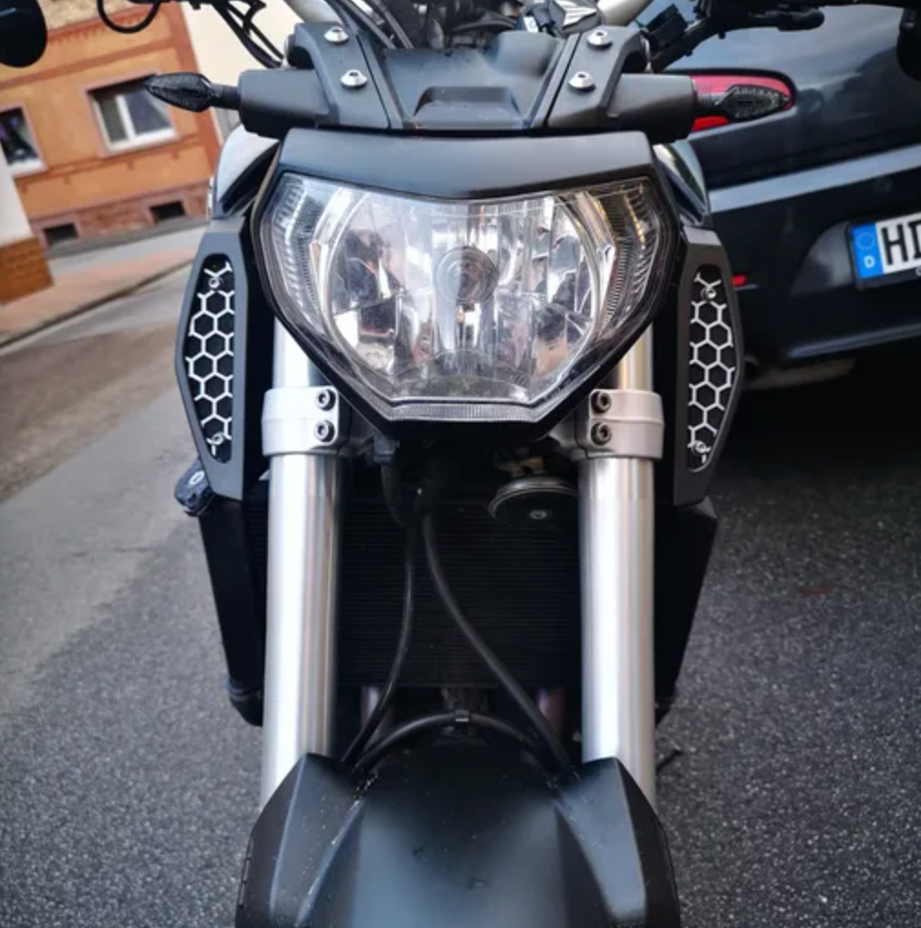 Yamaha FZ09 Air Intake Grille