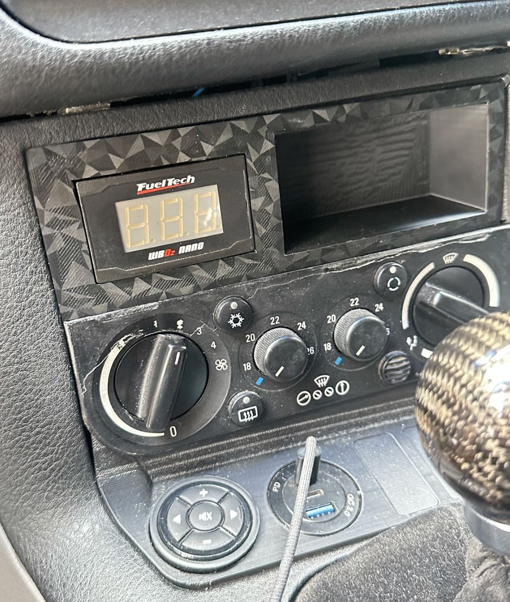 BMW E36 FuelTech Nano / NanoPRO Wideband Mount