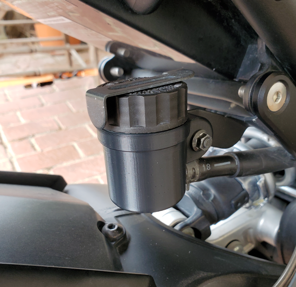 Yamaha XSR900 Rear Brake Reservoir Covers