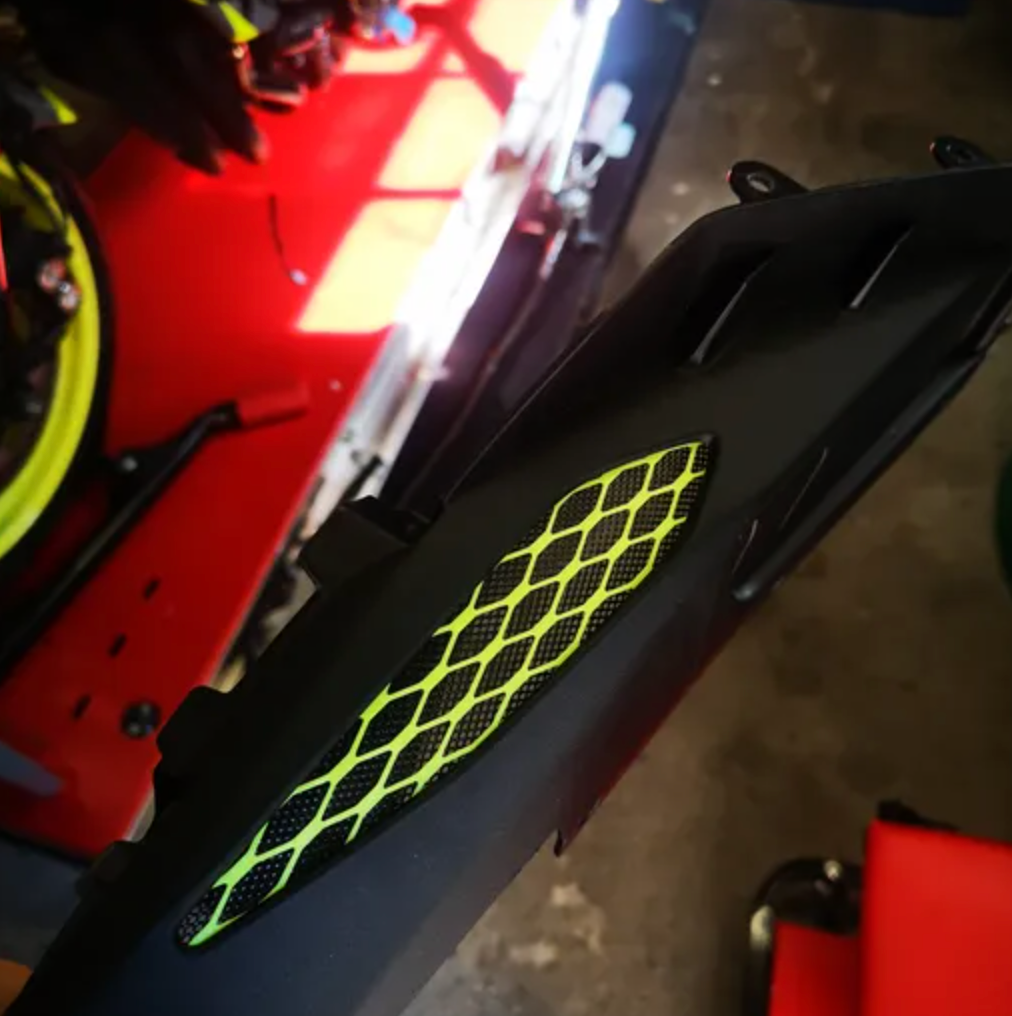 Yamaha MT09 Outtake Grille